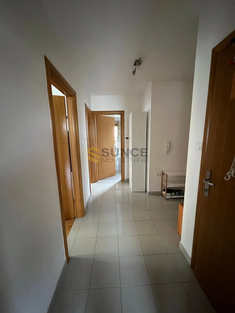 malinska stan od 54m2 na svega 200m od mora! - slika 3
