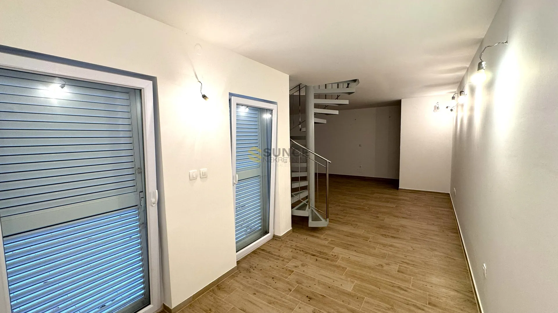 malinska, dvoetažni apartman od 88 m2 na odličnoj poziciji! - slika 12