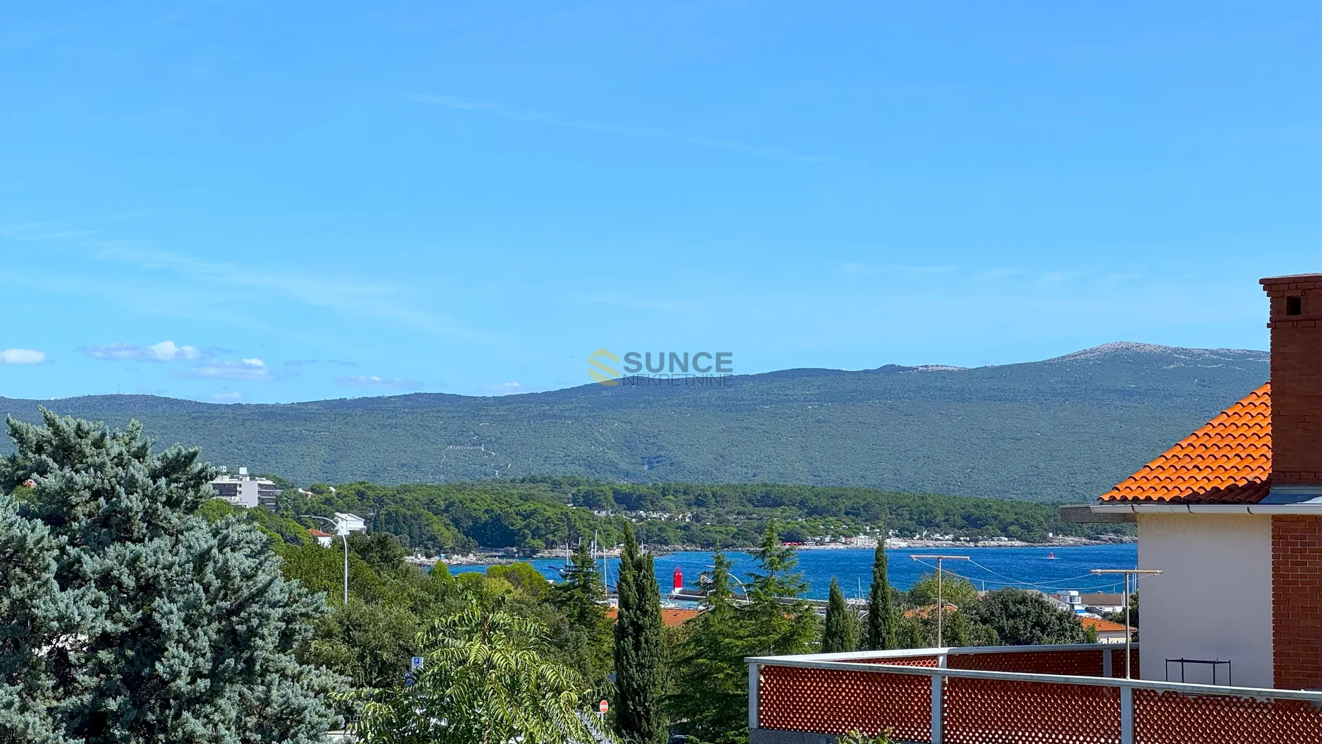 grad krk građevinski teren 1318m2 blizu centra! - slika 2