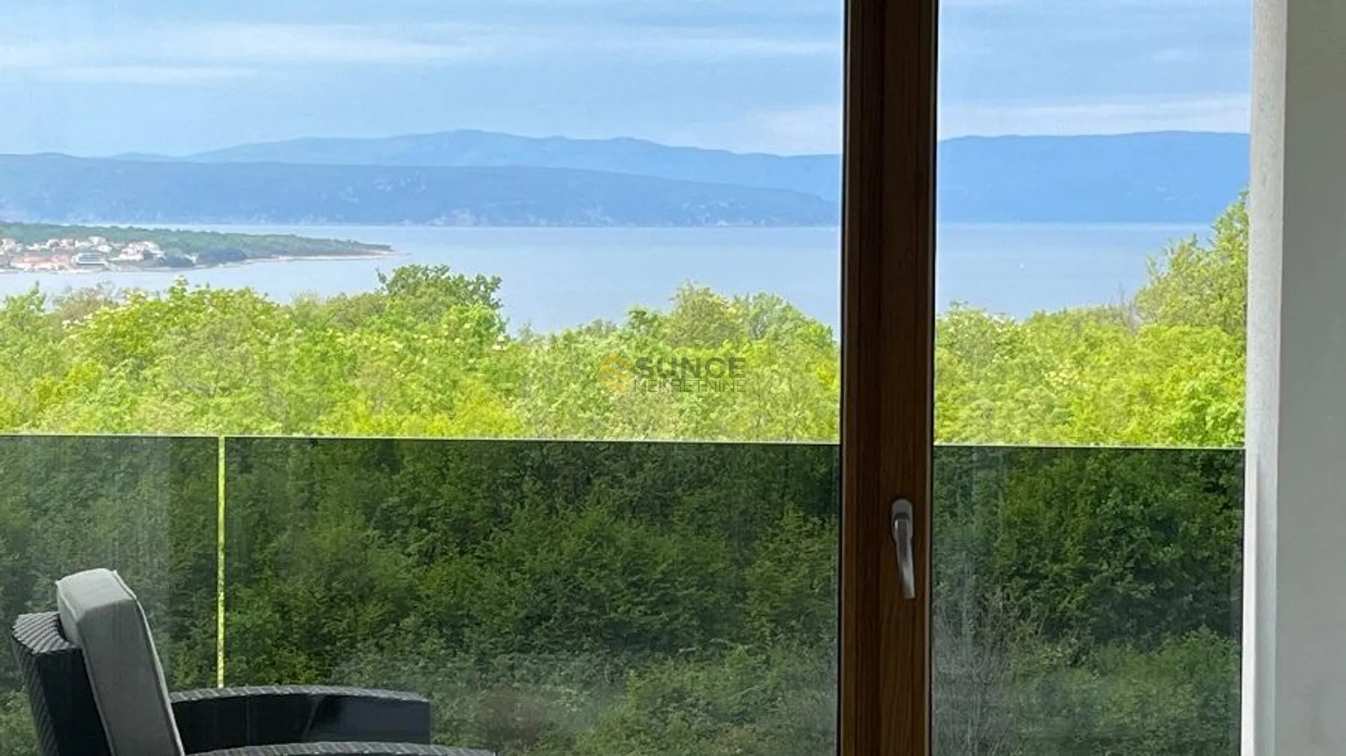 malinska, moderna samostojeća vila s prekrasnim pogledom na more! - slika 20