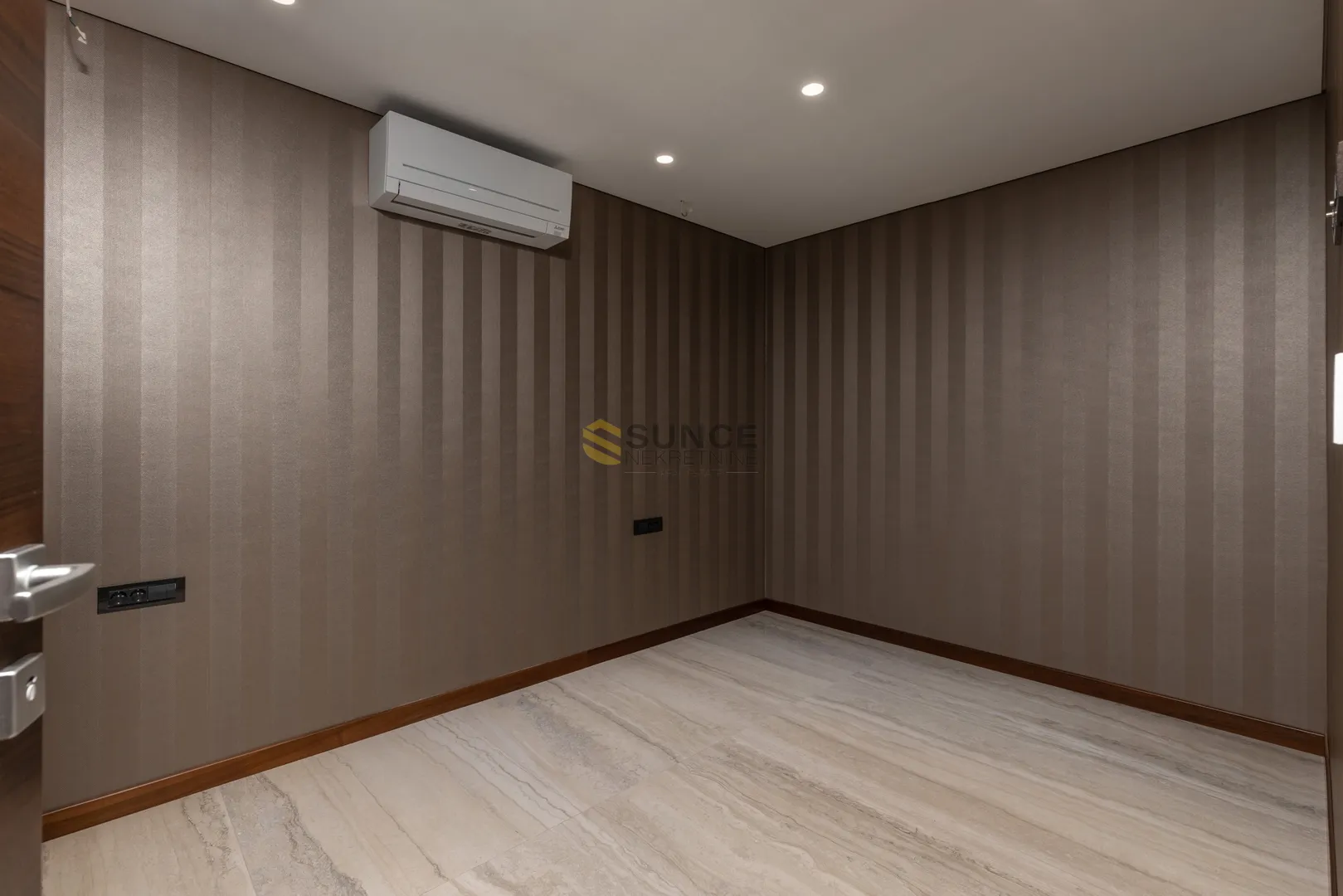 malinska, novi ekskluzivni apartman s bazenom samo 200m od mora! - slika 8
