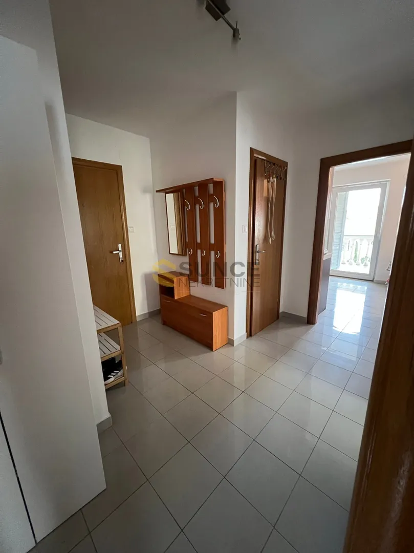 malinska stan od 54m2 na svega 200m od mora! - slika 4