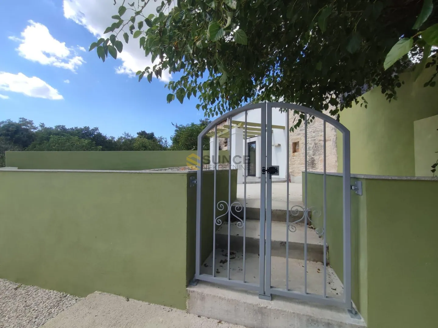 istra, svetvičenat, renovirana stara kamena kuća s bazenom. lijepa i mirna pozicija! - slika 2