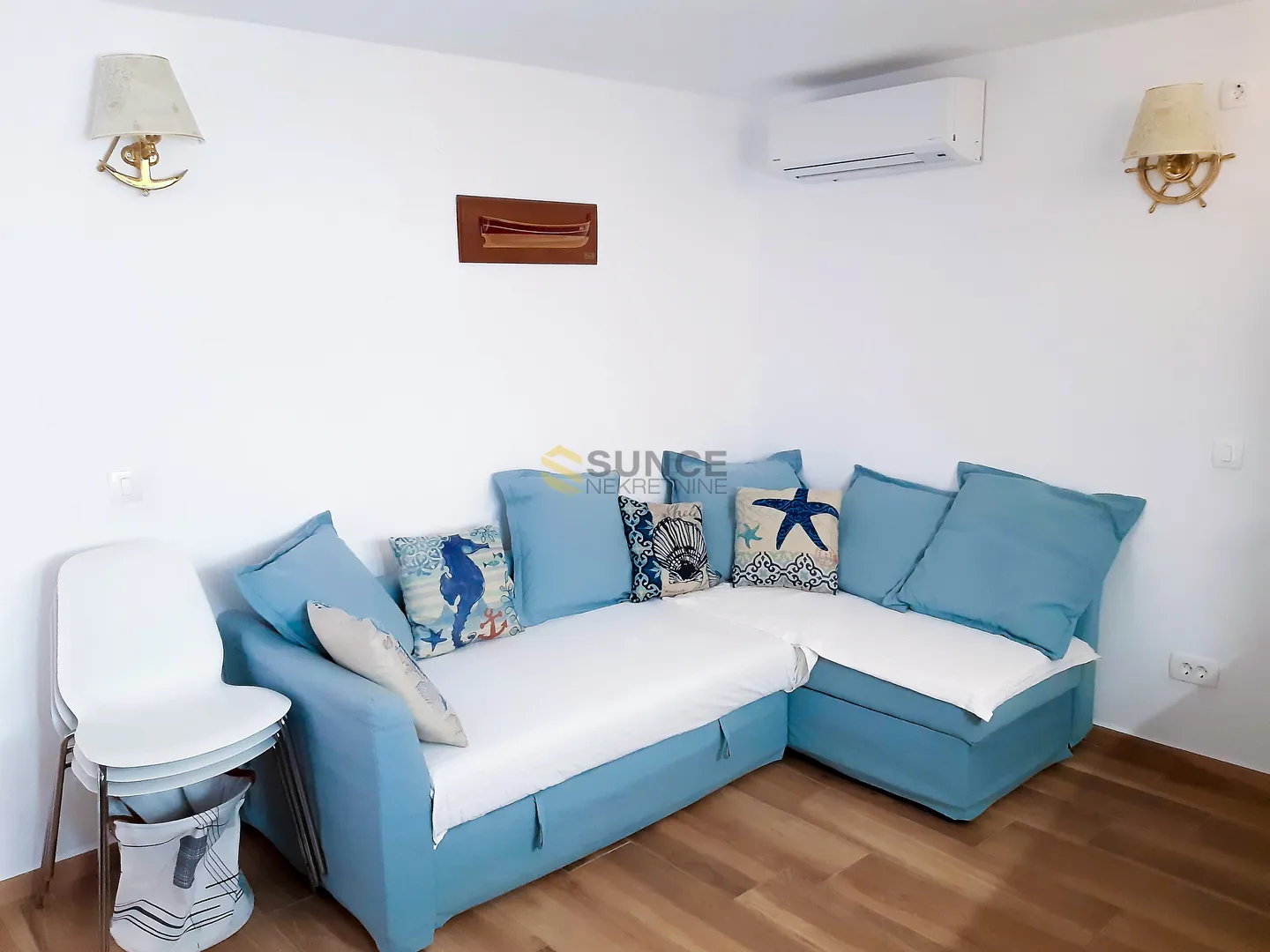 baška ,centar, adaptirana starina sa dva apartmana na 80m od mora! - slika 14