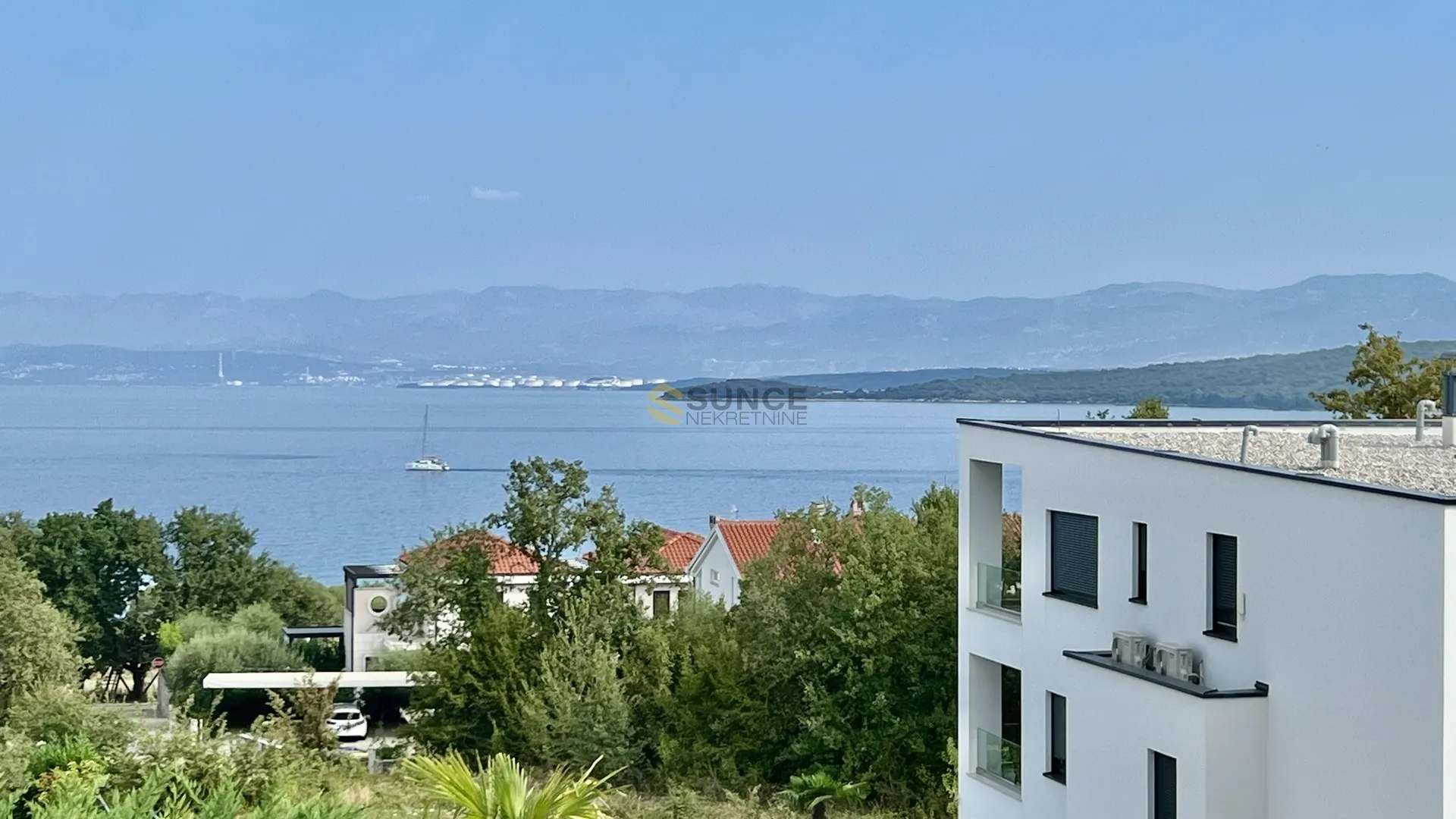malinska vantačići namješten apartman sa pogledom i bazenom! - slika 23