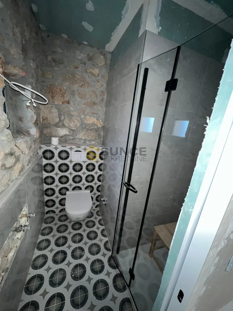 otok krk, dobrinj, renovirana kamena kuća na mirnoj lokaciji! - slika 8