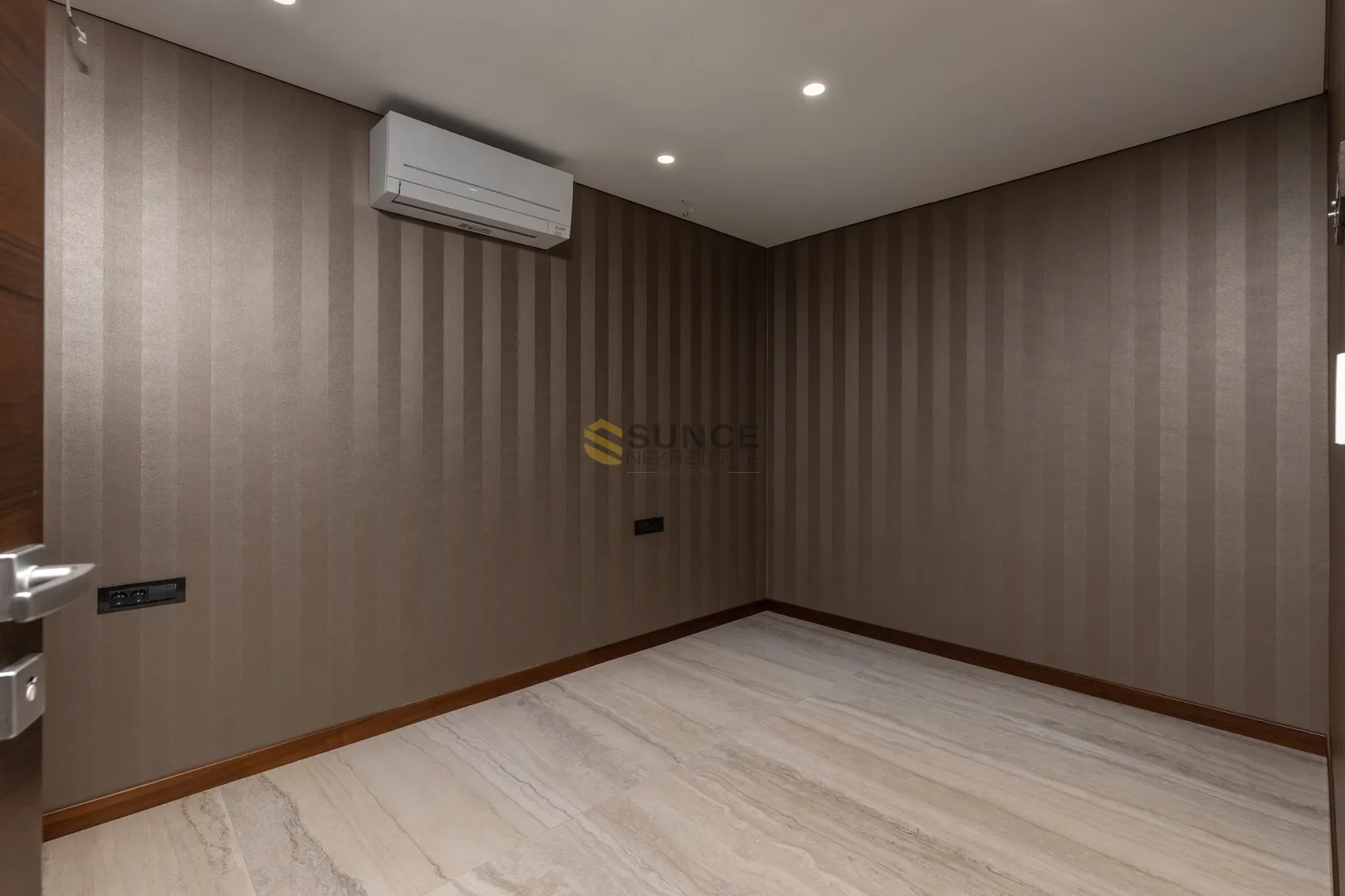 malinska, novi ekskluzivni apartman s bazenom samo 200m od mora! - slika 8