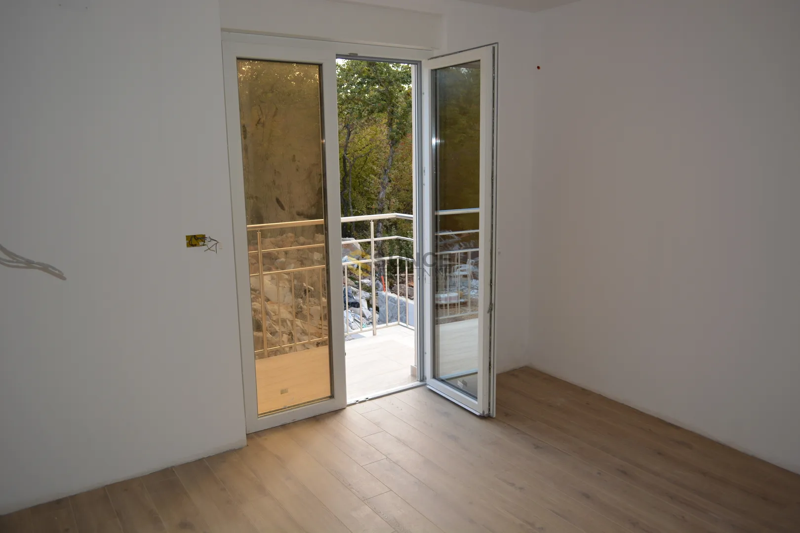 otok krk, njivice, novi apartman s prekrasnim pogledom na more vrtom ! - slika 8