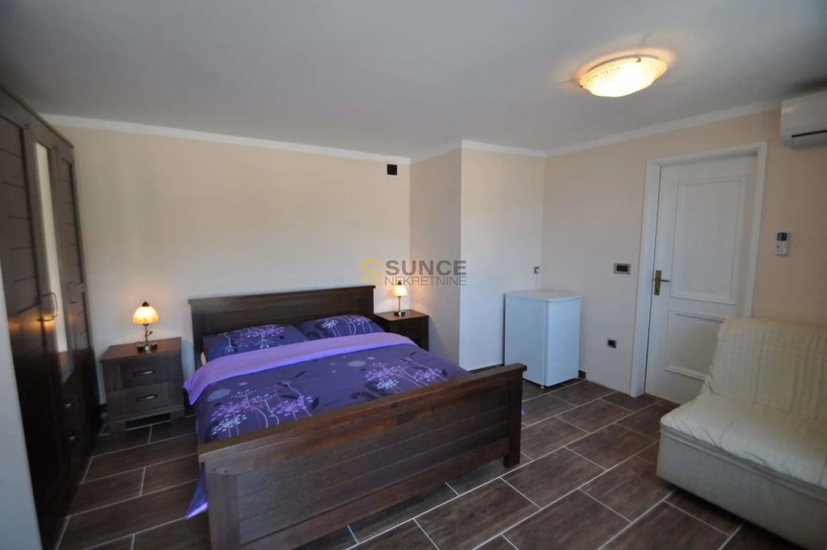 vrbnik, prekrasna kamena kuća na litici iznad mora s panoramskim pogledom! - slika 16