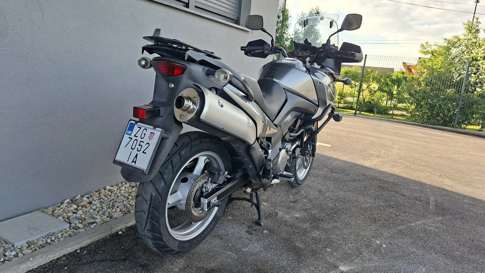 suzuki dl650 v-strom - slika 4