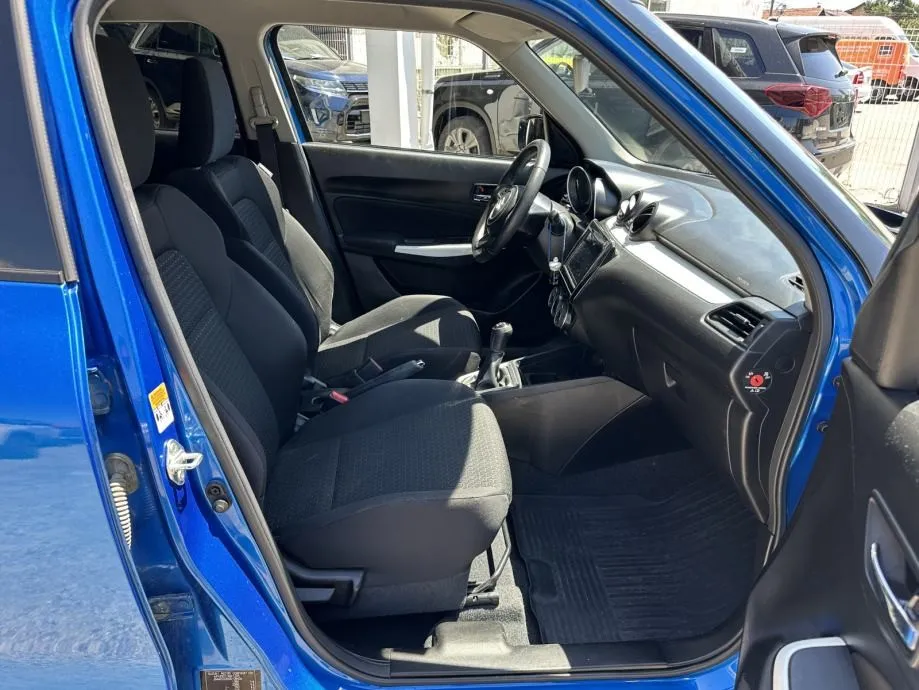 suzuki swift 1,0 hyb glx elegance od 1. vl - hr auto - nema prijenosa - slika 11