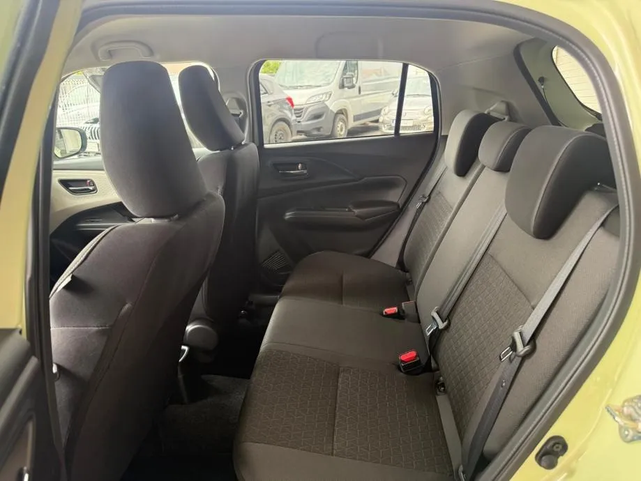suzuki swift 1,2 hyb gl+ premium 2wd - slika 10