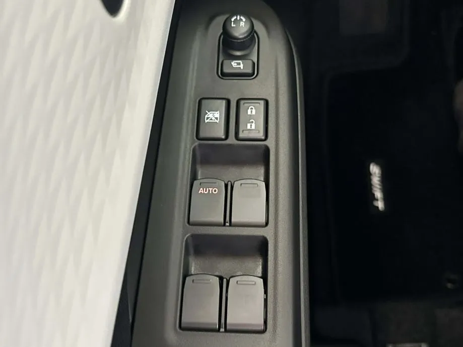 suzuki swift 1,2 hyb glx elegance dostupno odmah!!!! - slika 15
