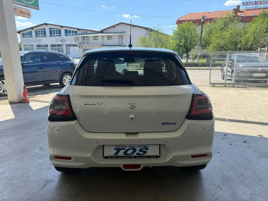 suzuki swift 1,2 - slika 5