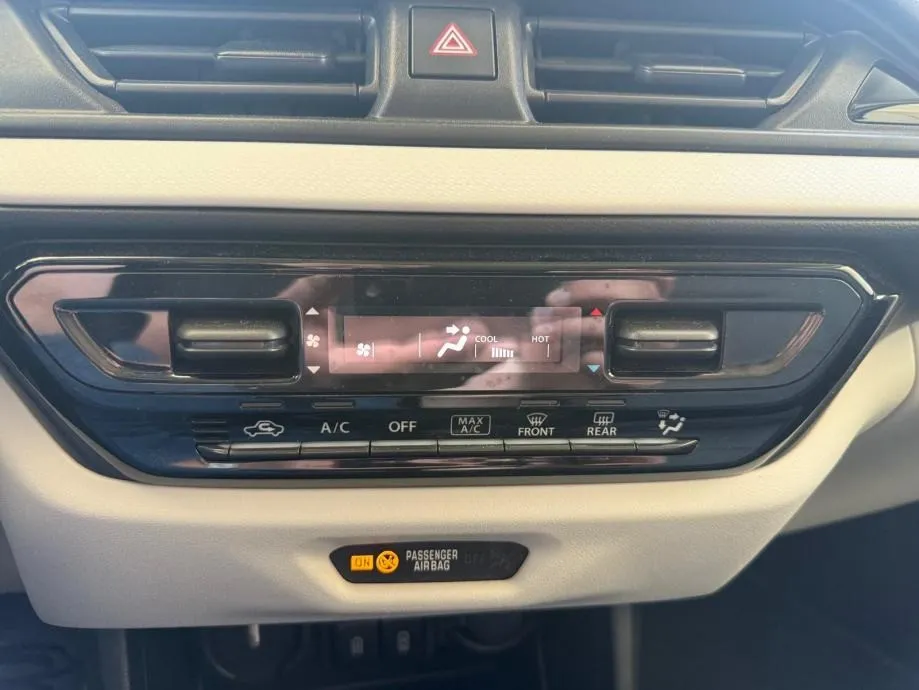 suzuki swift 1,2 - slika 13