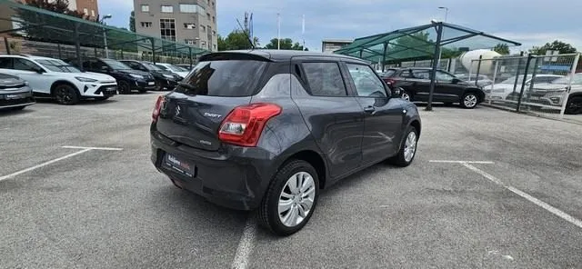 suzuki swift 1,2 4x4 - slika 4