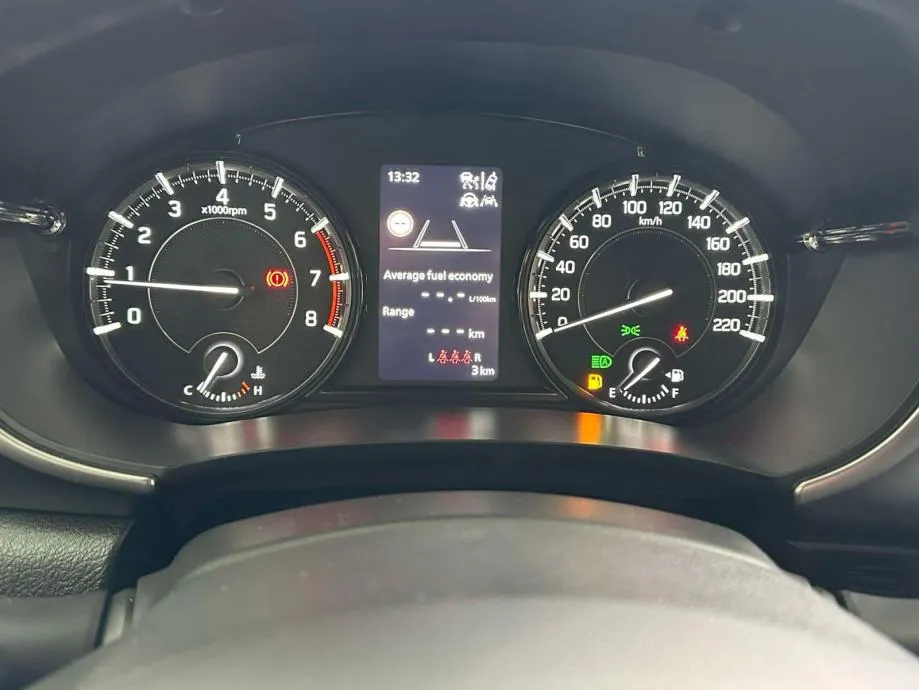 suzuki vitara 1.4 hybrid gl+ 2wd - dostupno odmah!!! - slika 12