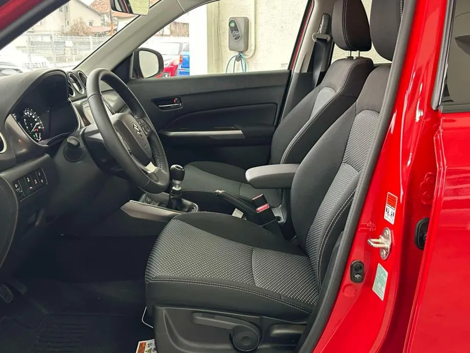 suzuki vitara 1.4 hybrid gl+ 2wd - dostupno odmah!!! - slika 15