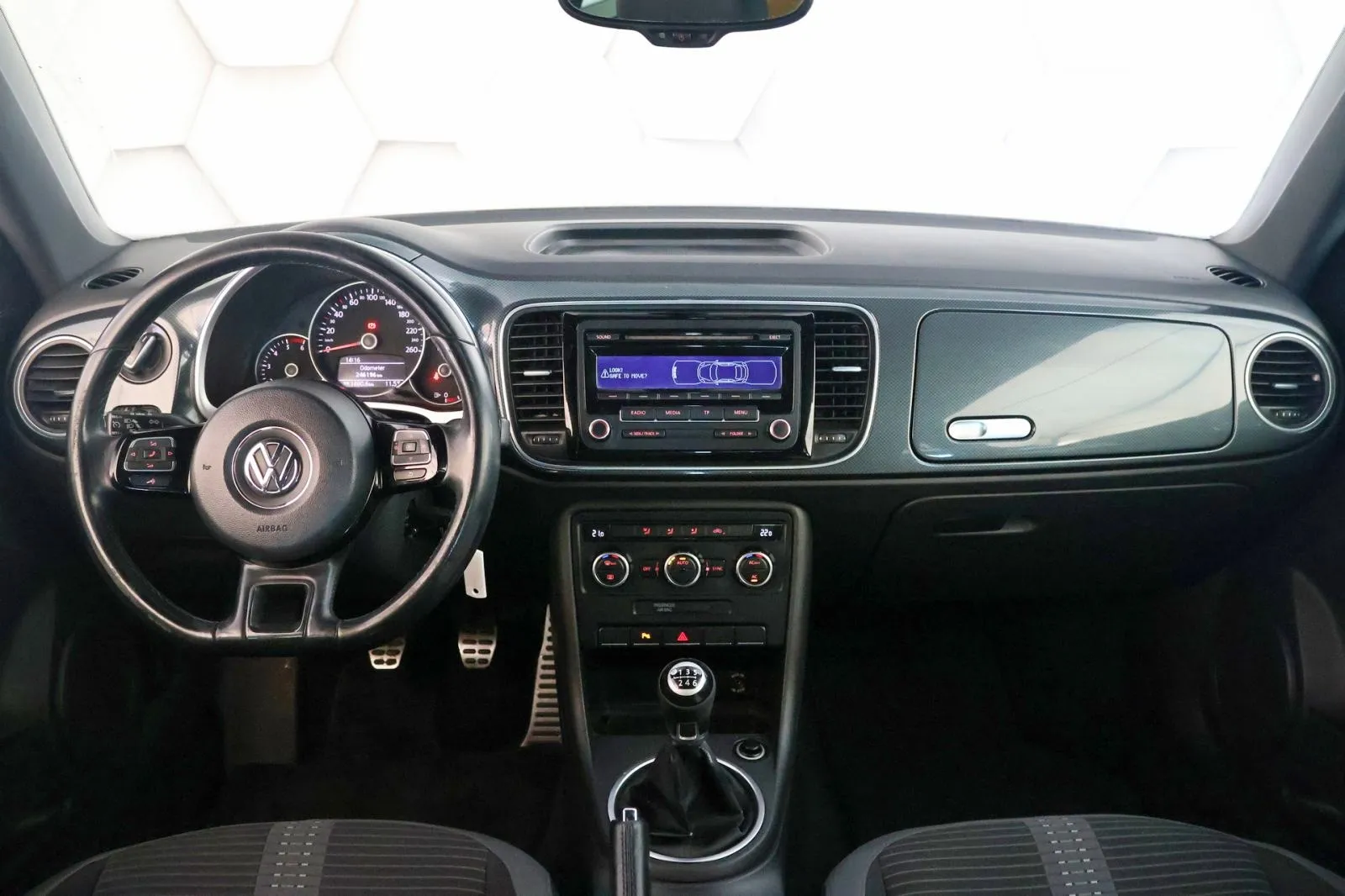 volkswagen beetle 2.0tdi sport 140km maggiolino led+biksenon - slika 6