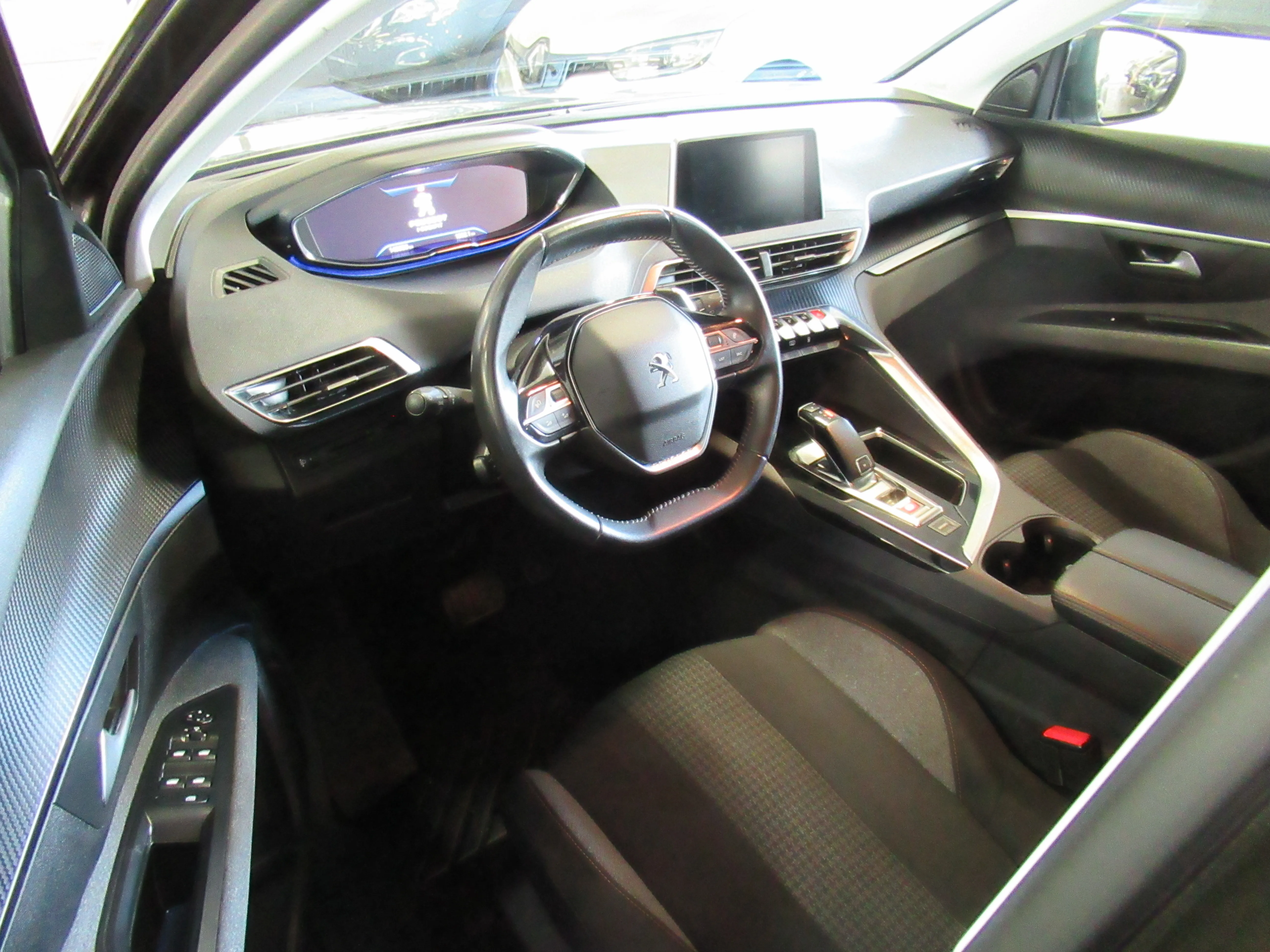 peugeot 5008 hdi130 aut. 7 sjedišta - slika 11