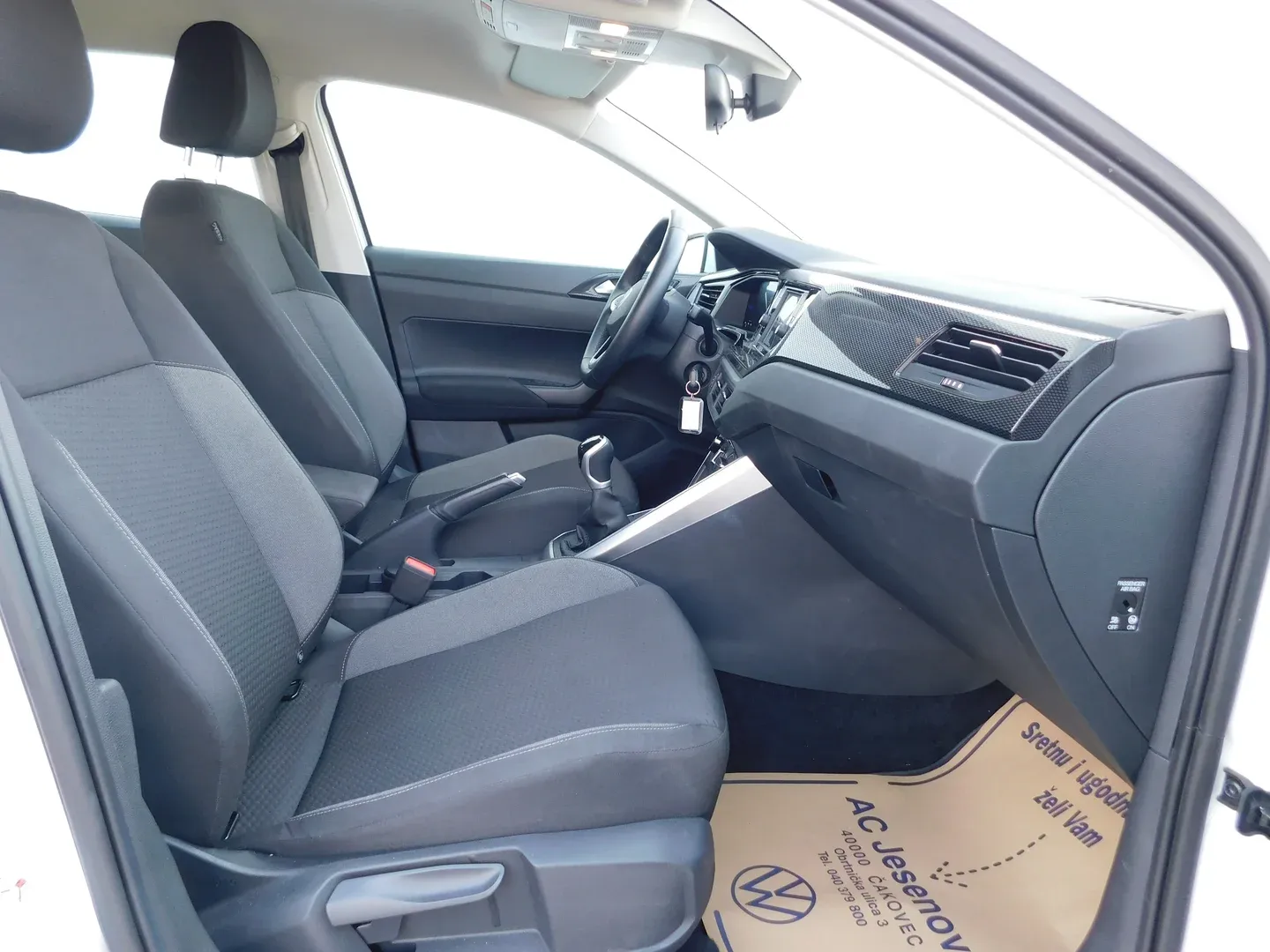 10842 volkswagen polo 1.0 tsi life - slika 10