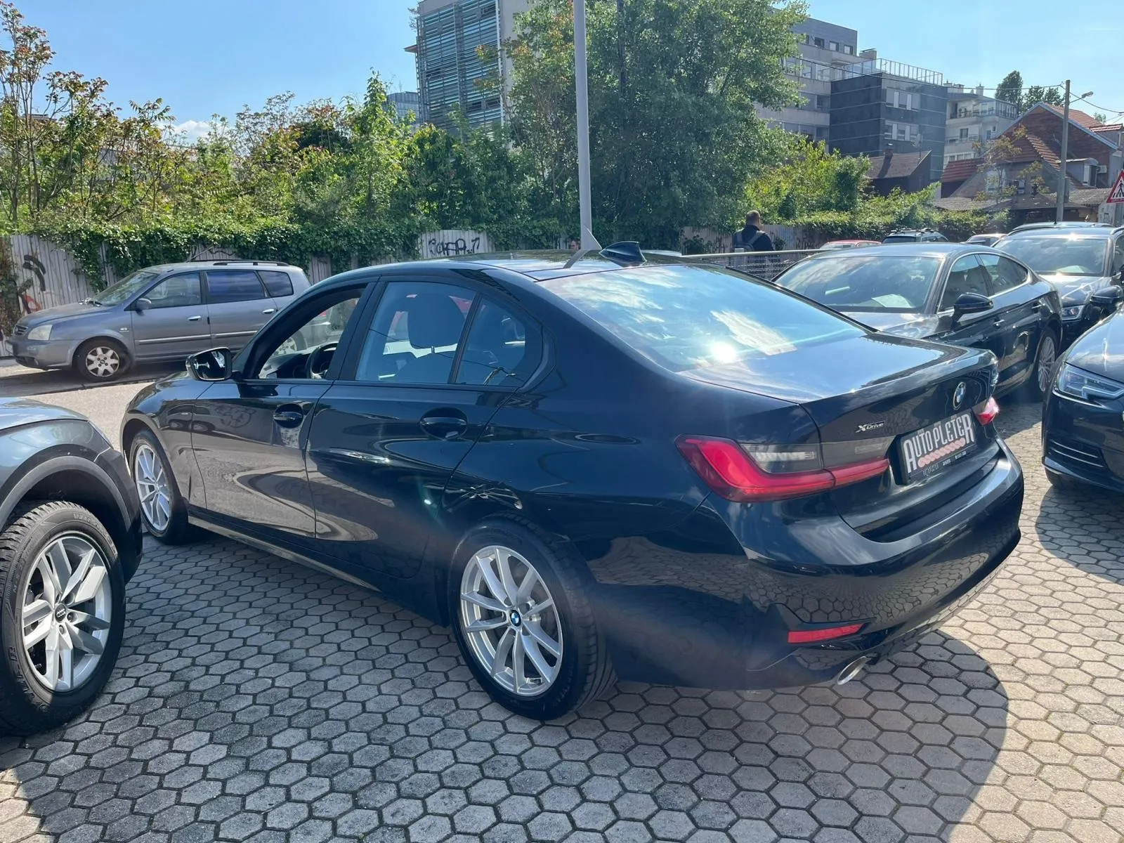 BMW serija 3 320XD AUTOMATIK, TEMPOMAT, NAVI, 4X GARANCIJA! - Martinovka
