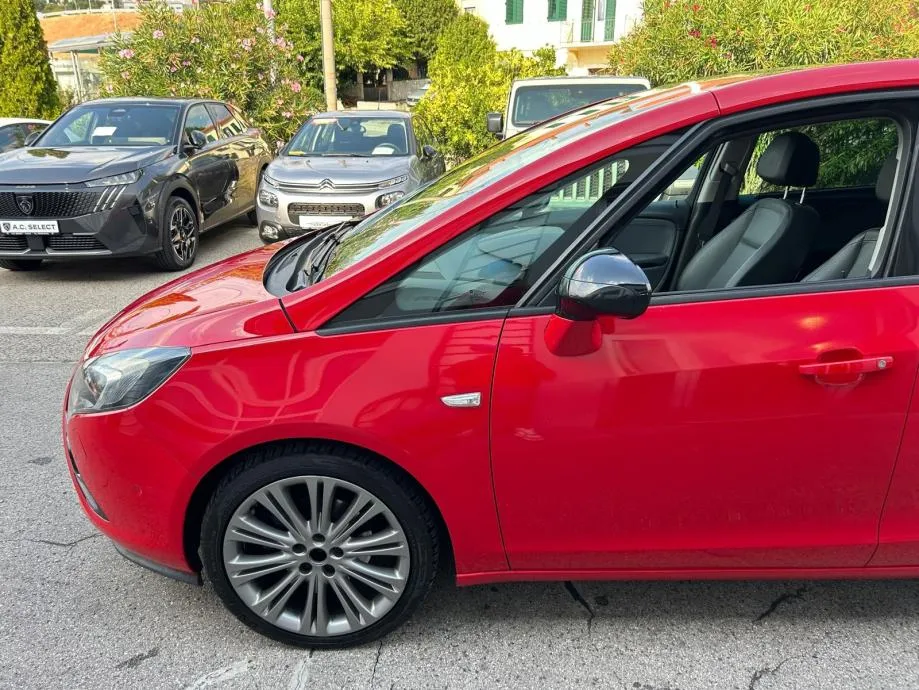 opel zafira 2,0 cdti - 145.000km - full - servisna - reg 1 god!! - slika 6