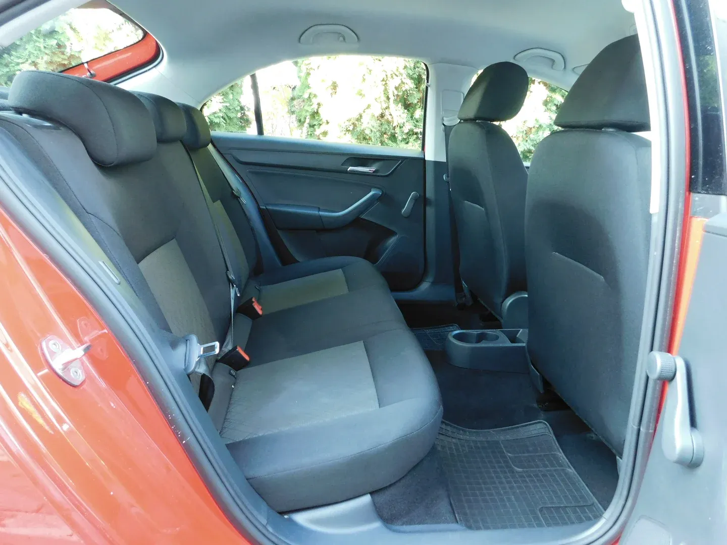 06472 seat toledo 1.4 tdi cr reference eco s&s - slika 12