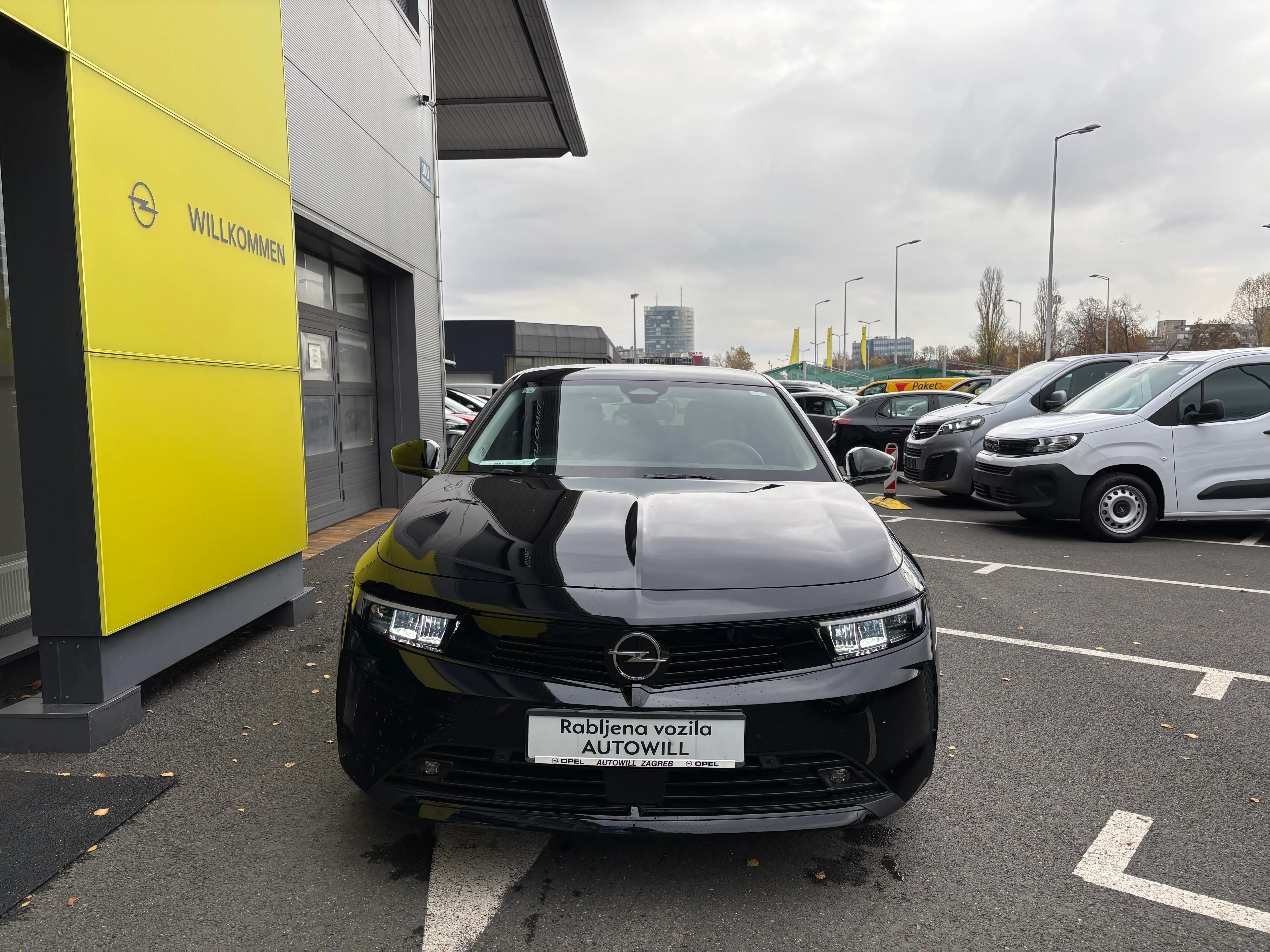 astra sports tourer edition f 1,5 dth at8 - slika 2
