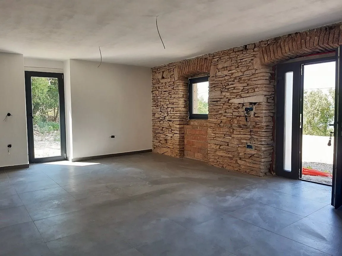 istra, trget, kuća 90 m2 sa bazenom, pogled na more, 450 m od mora - slika 6