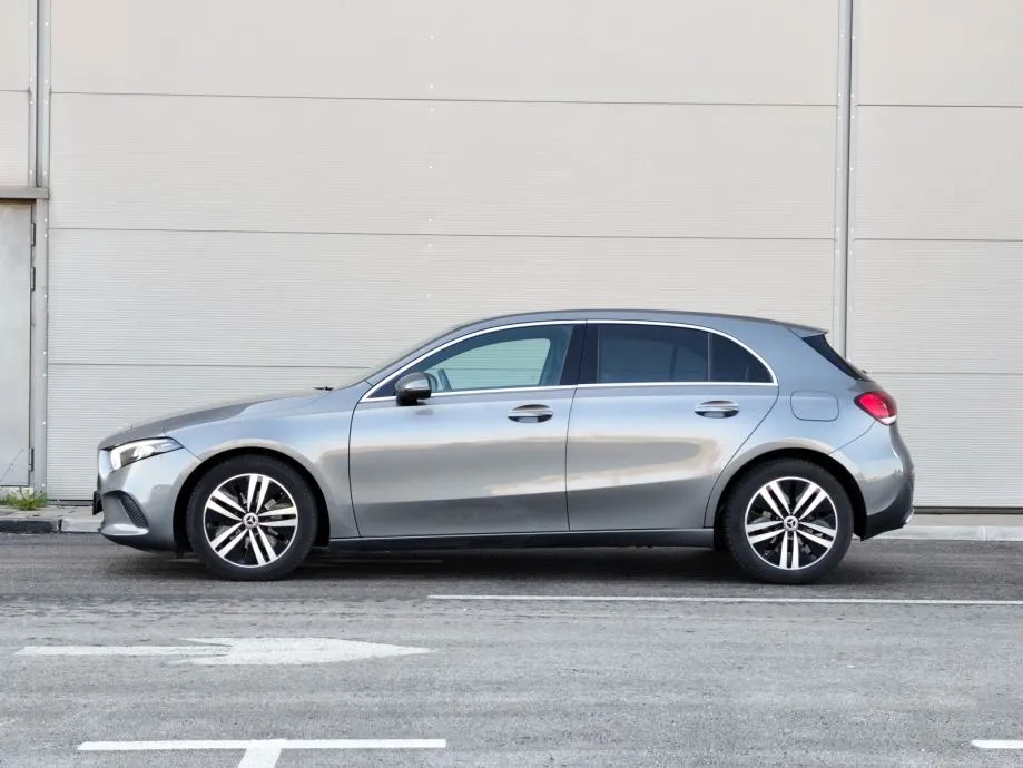mercedes-benz a-klasa 180 d progressive aut. |led |kam |ambi |17''alu - slika 3