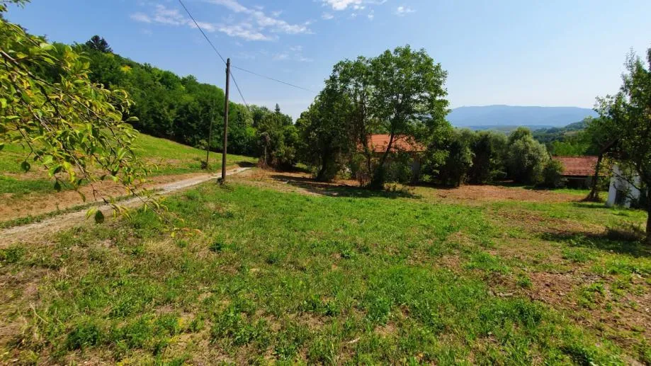 građ. zemlj., kupljenovo, 5400m2, staro imanje s kućom i gosp. zgradom - slika 10