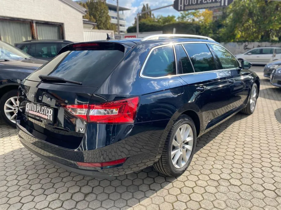 škoda superb combi 1,4 tsi plug-in hybrid executive dsg 4xgarancije - slika 7