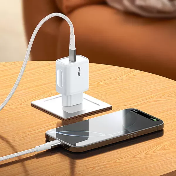 pd 20w usb-c brzi punjač fast charger max bwoo--vatrootporan - slika 2