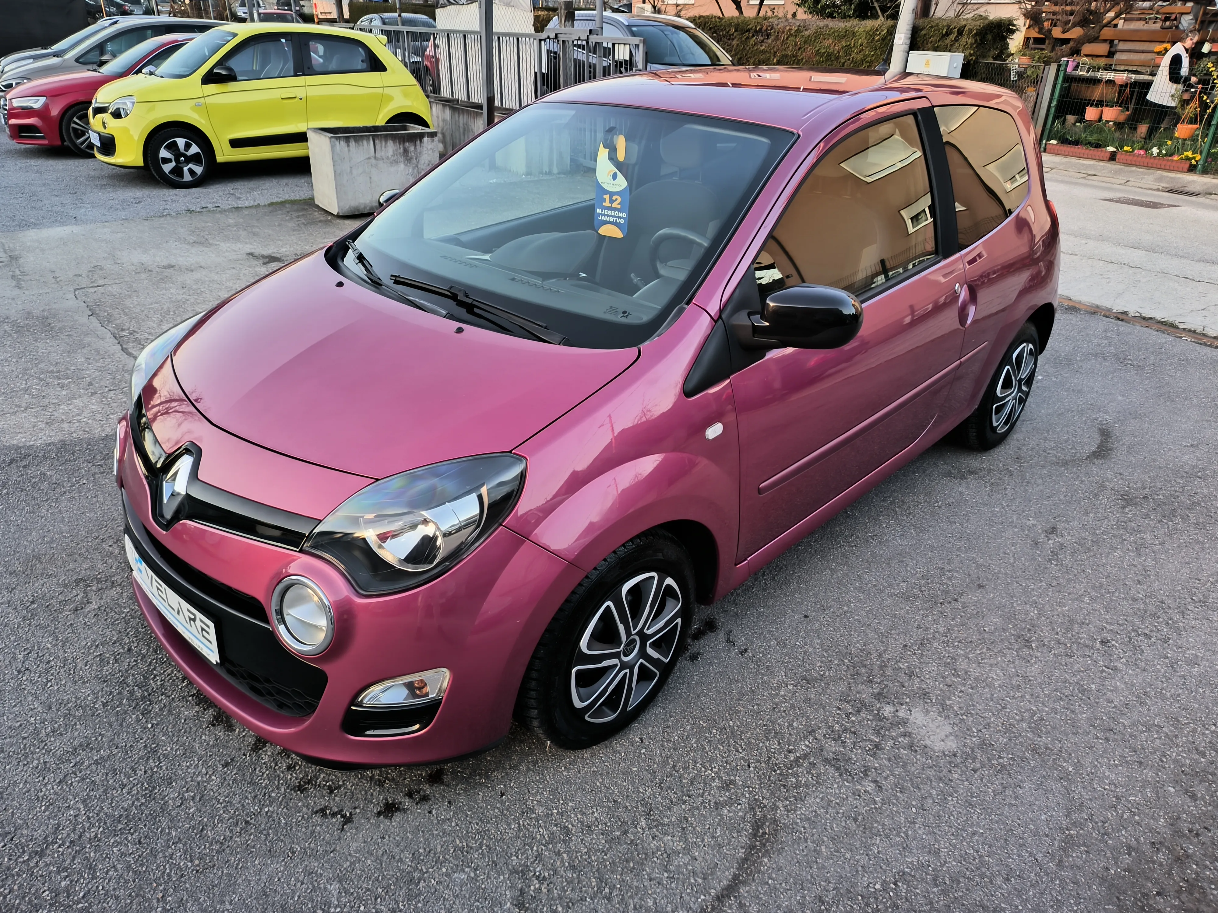 renault twingo 1,2 dynamique, v. servis, jamstvo, reg. 1 godinu - slika 2