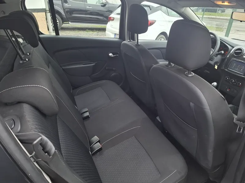 dacia sandero 0,9 tce 90ks*klima*navigacija* - slika 10