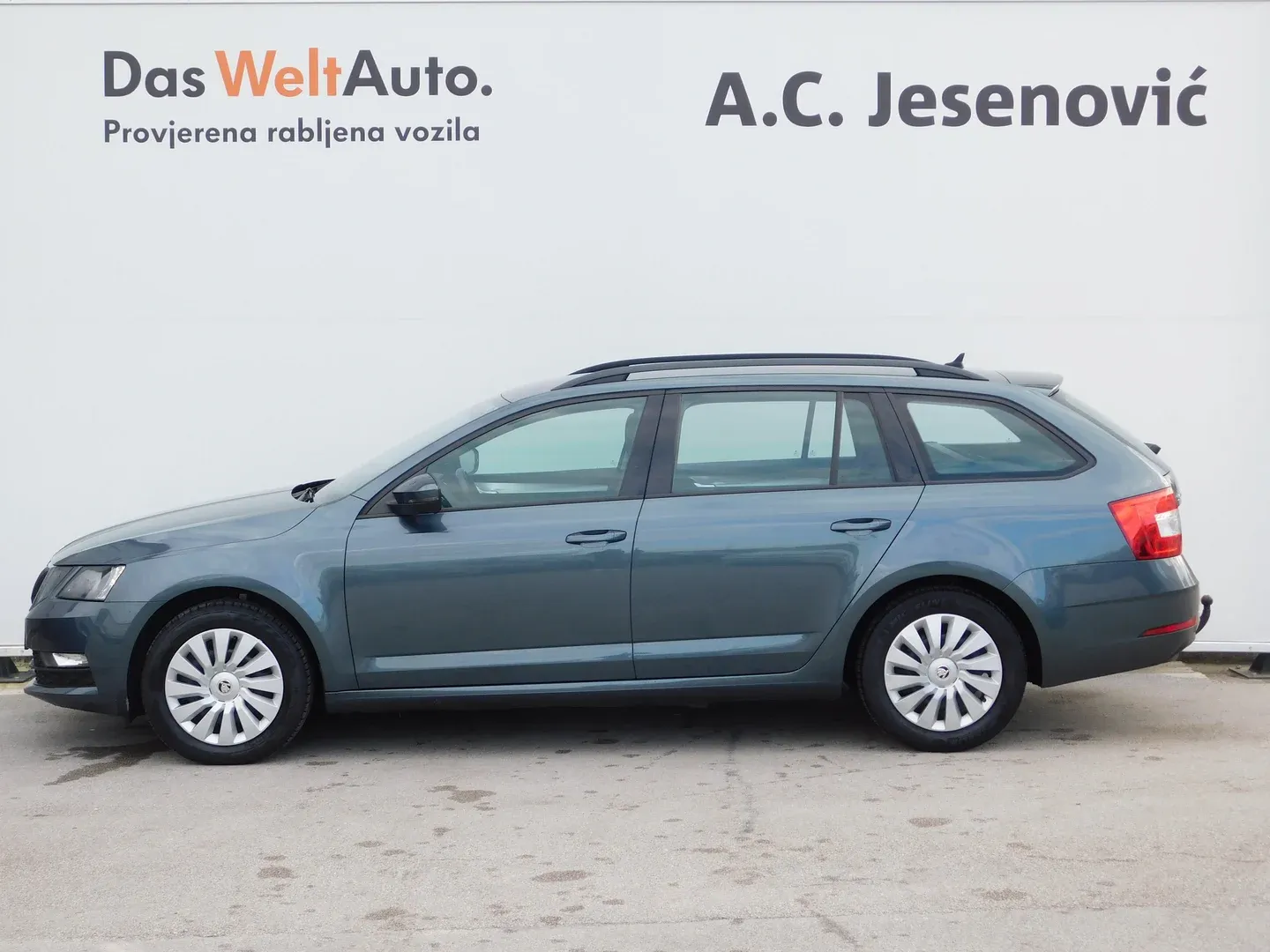 09325 škoda octavia combi ambition 1.6 tdi - slika 6