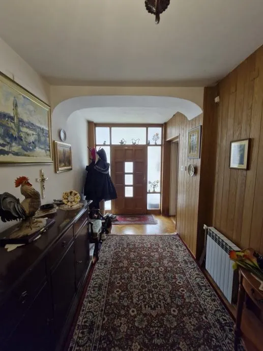 kuća: vinkovci, centar, katnica, 250.00 m2 - slika 7