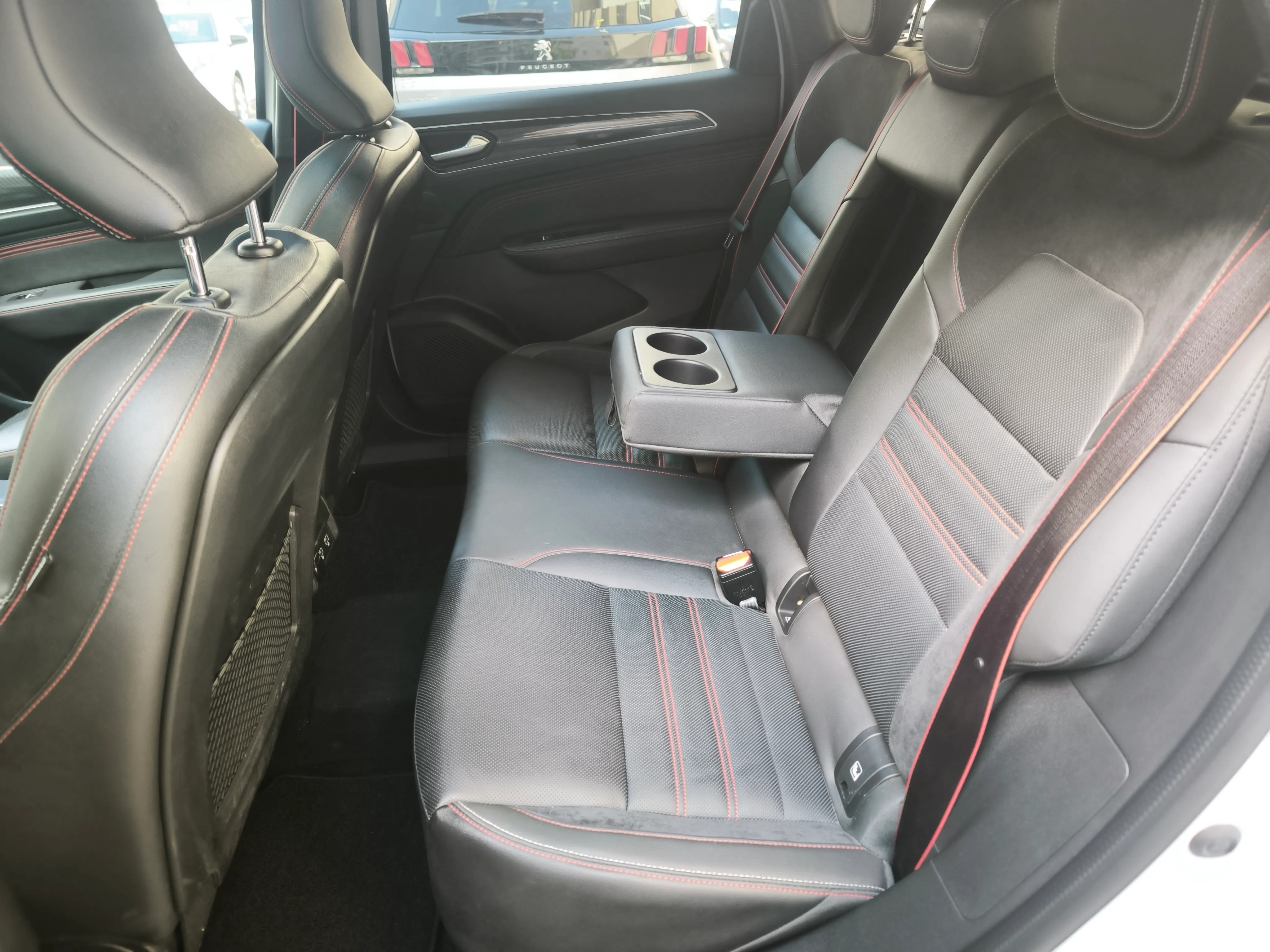 renault megane conquest 1,6 r.s.line, full oprema, kamera 360, ekstra - slika 25
