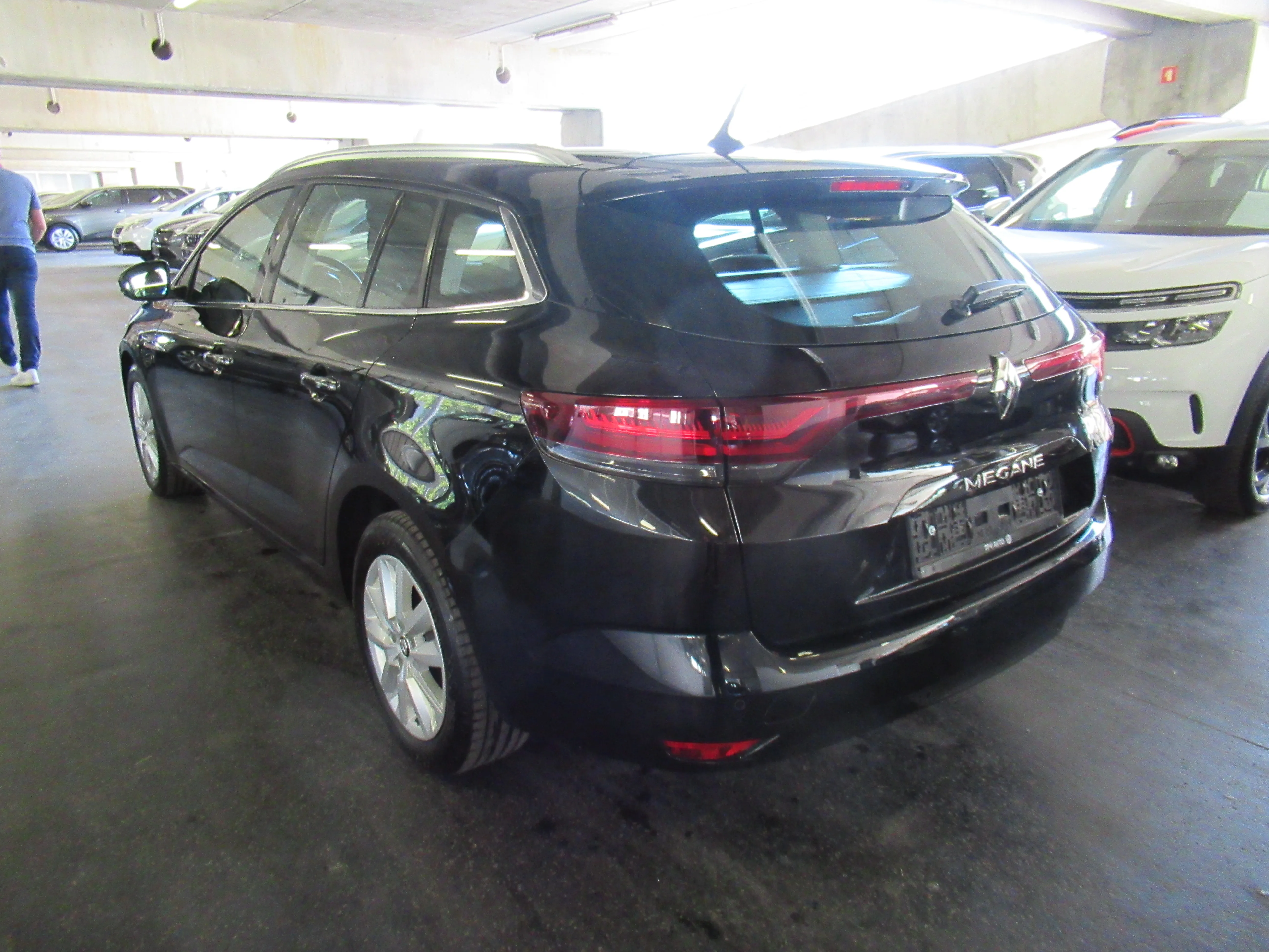 renault megane grandtour zen tce 140 edc - slika 4