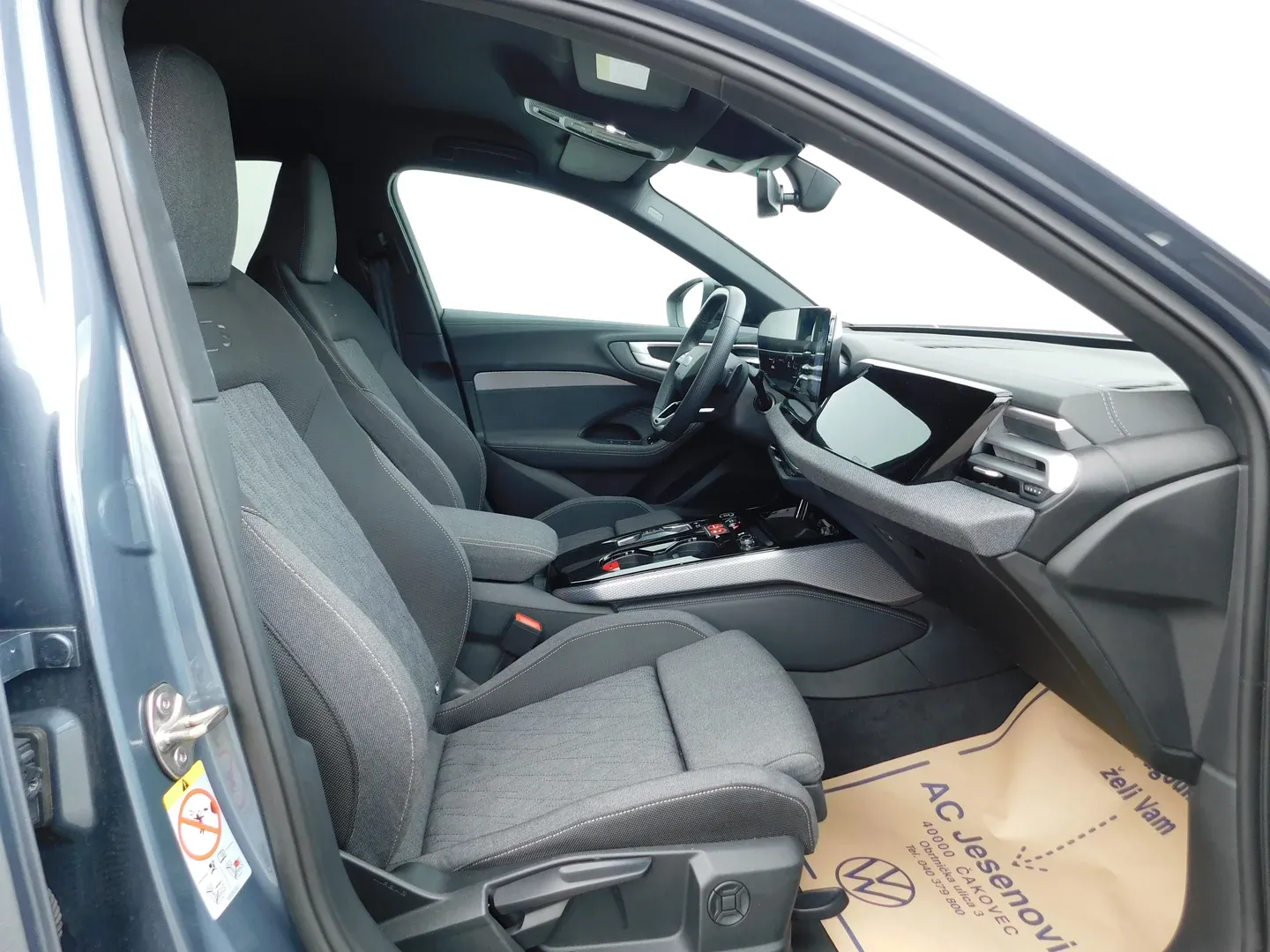 12577 audi a5 limousine 35 tfsi s tronic - slika 12