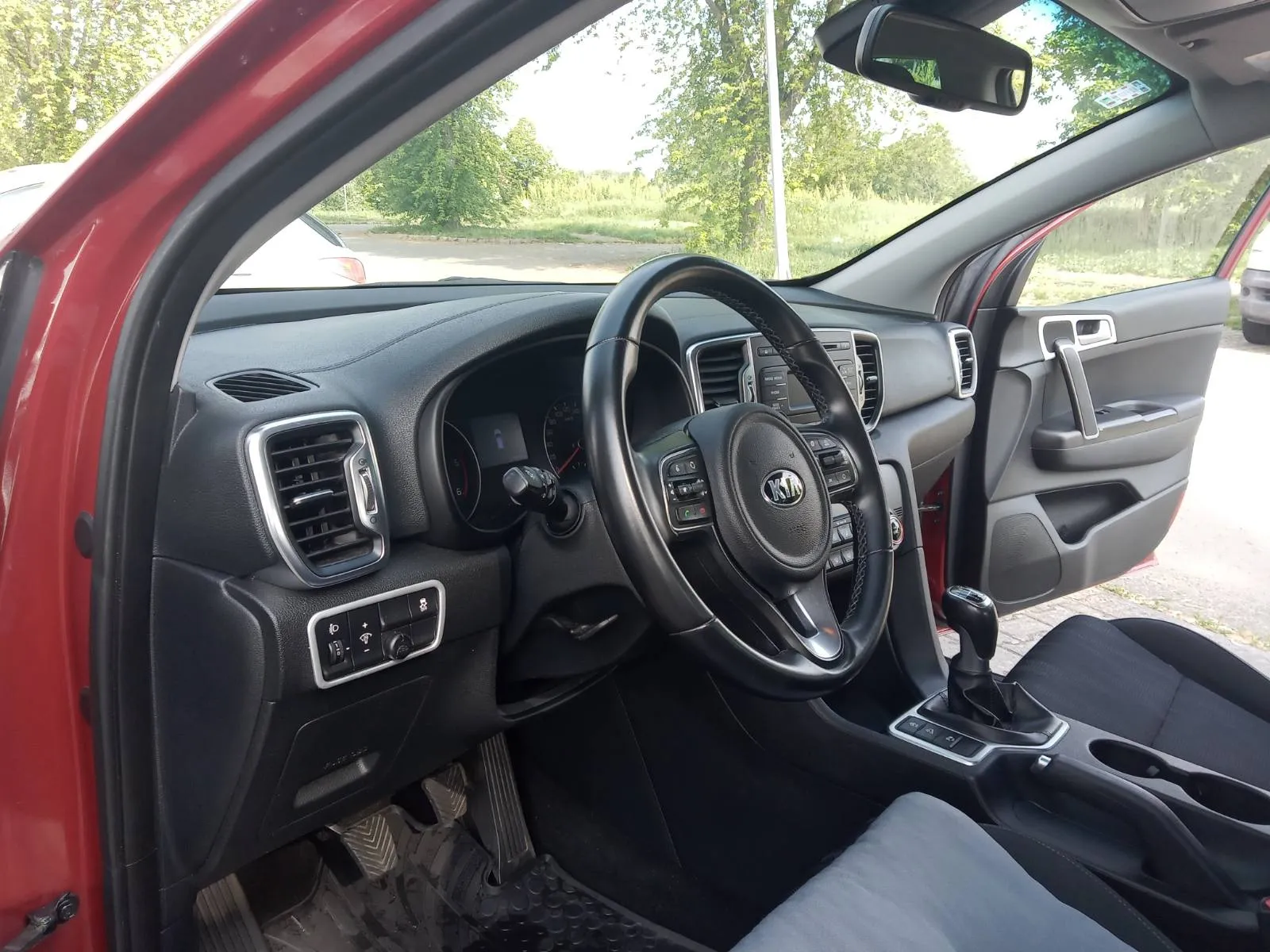 kia sportage prodajem - slika 5