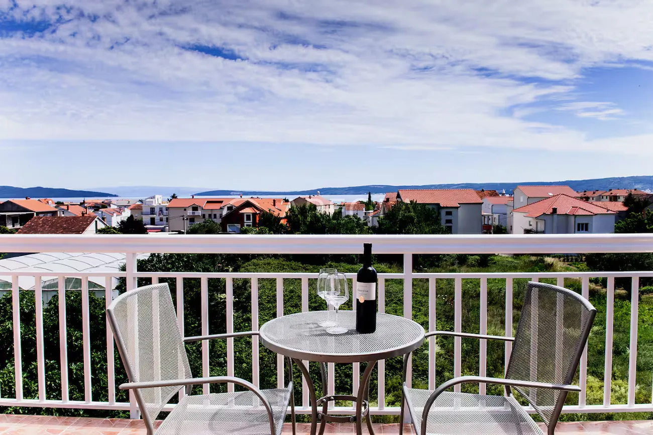 kaštel novi - dvosoban stan, 60 m2 (slobodno do ljetne sezone) - slika 5