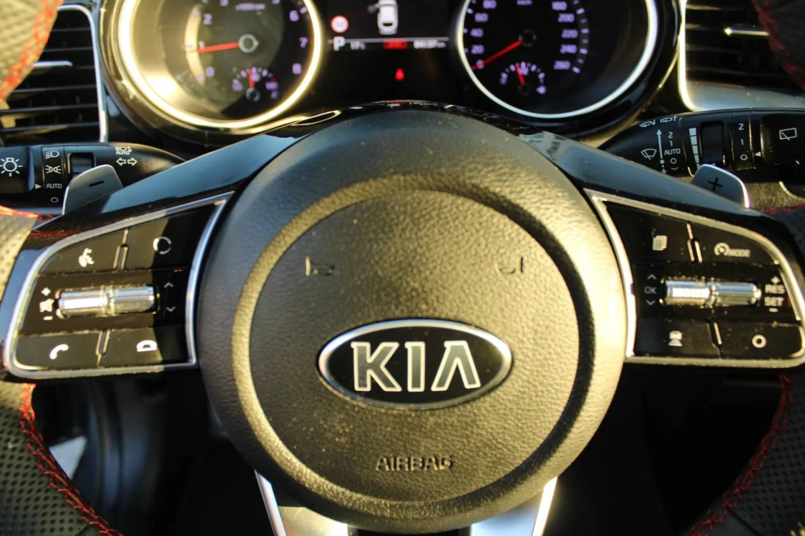 kia proceed 1.6 t-gdi 204ks gt line automatik *led, navigacija, kamera - slika 18