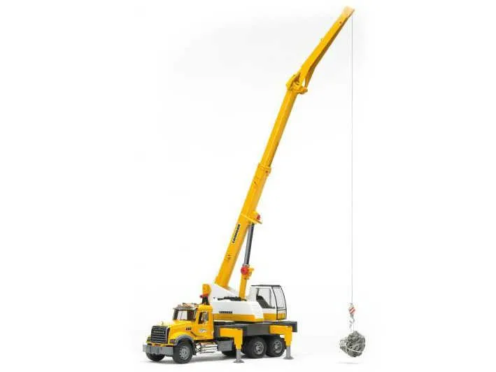 bruder kamion mack granite + liebherr dizalica - slika 7