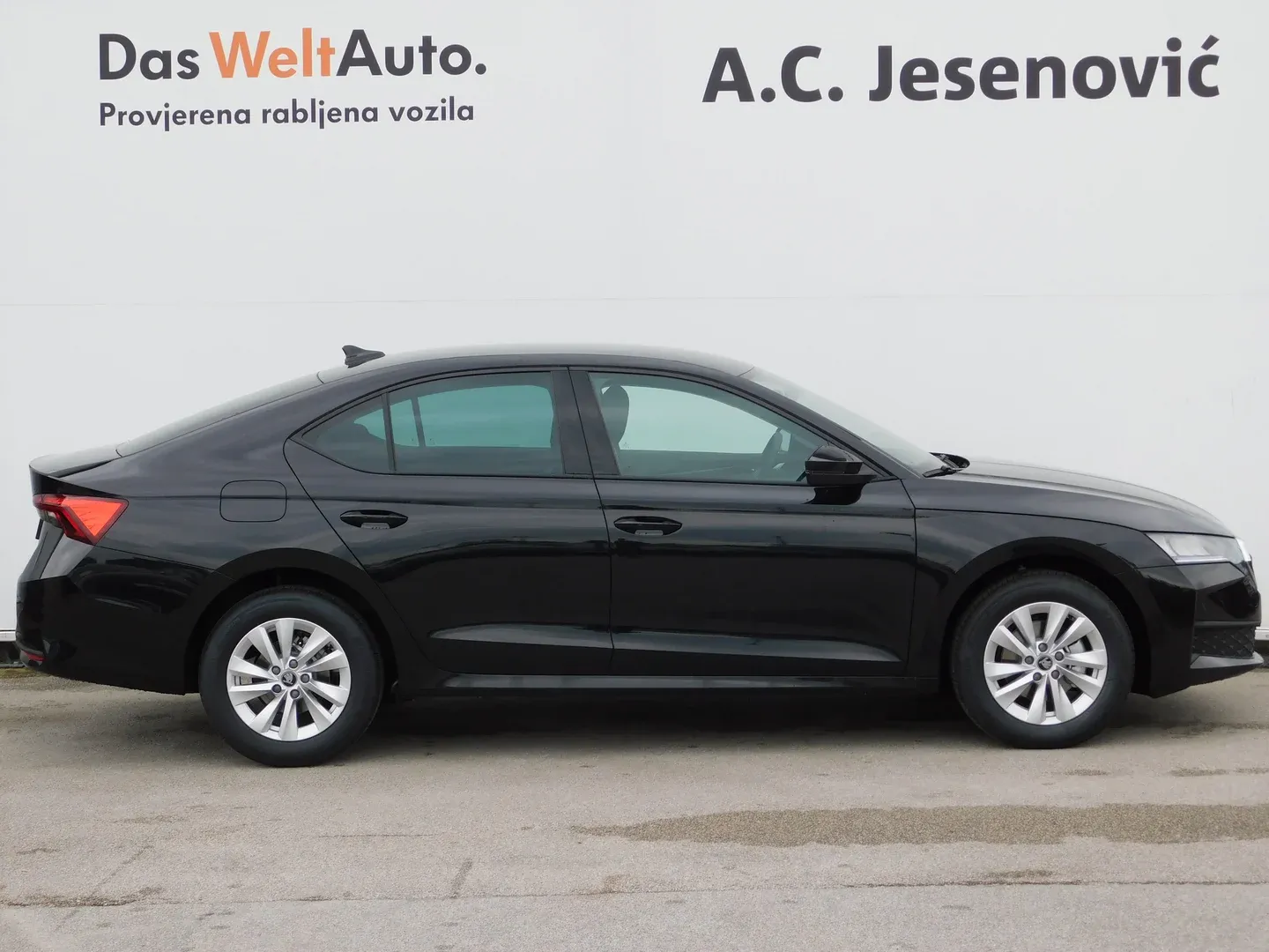 12747 škoda octavia fl essence 2.0 tdi - slika 4