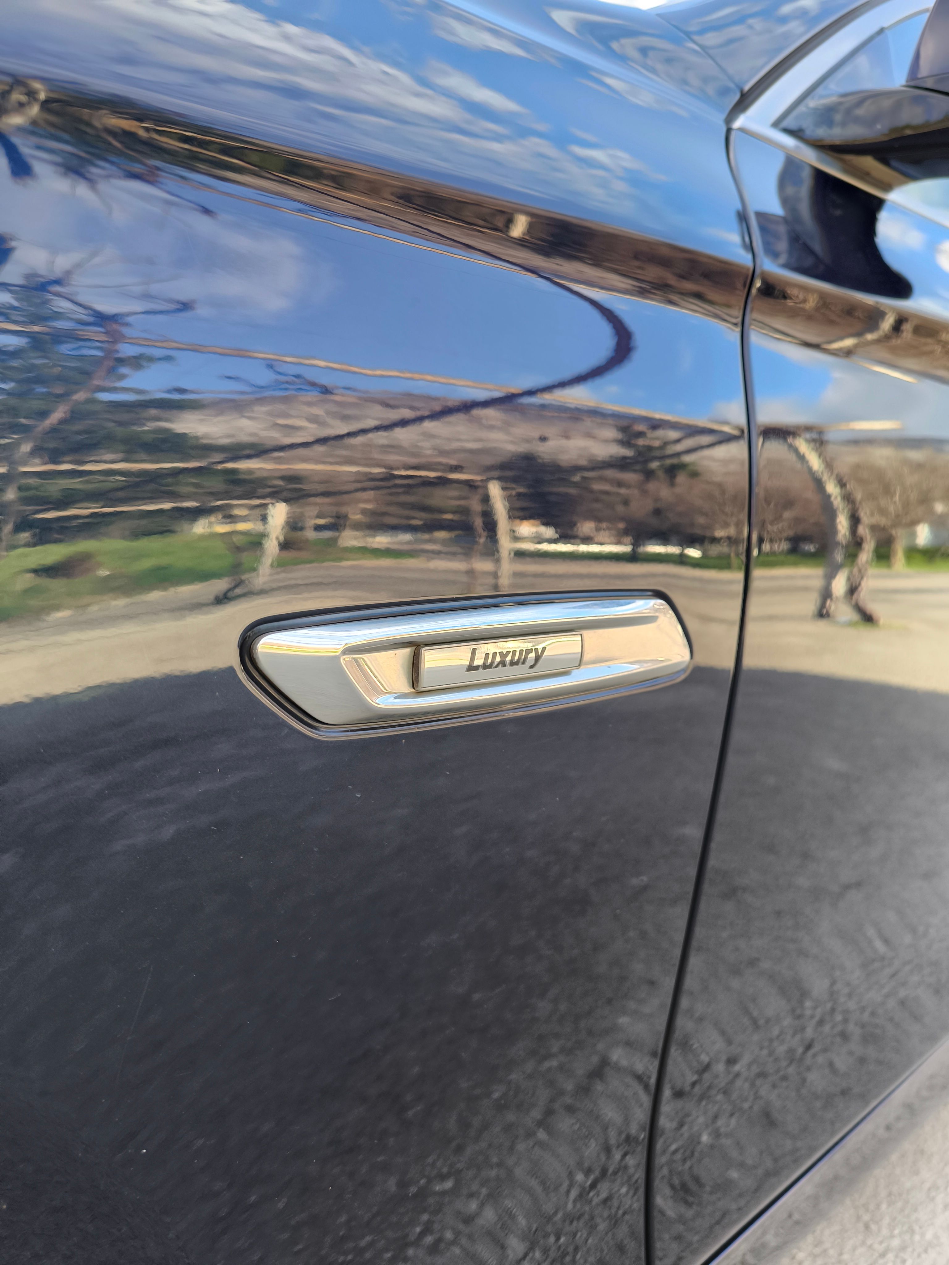 bmw f11 520d lci - slika 7