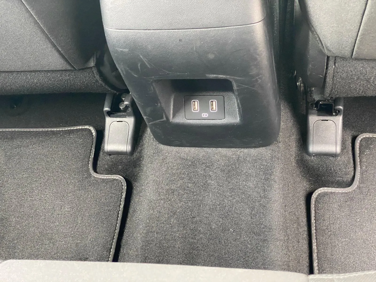 hyundai tucson business mild-hybrid 2wd 1.6 crdi - slika 25
