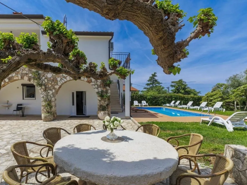 poreč-kuća sa bazenom na prodajii (prodaja) - slika 24