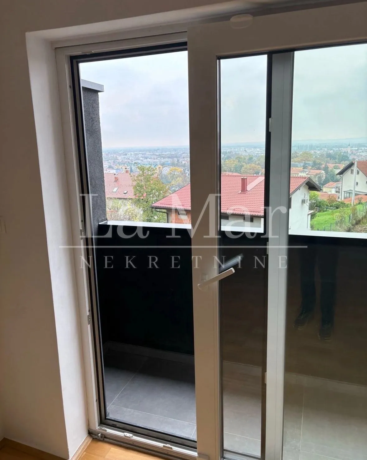 vrapče- dvoetažni stan u novogradnji - 3s -77,65 m2 + garaža 27,24m2 - slika 3